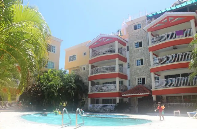 Apartahotel Yara Beach Punta Cana piscina